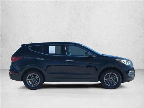 Used 2018 Hyundai Santa Fe Sport image 4