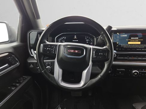 Used 2025 GMC Sierra 1500 SLT AWD/4WD image 13
