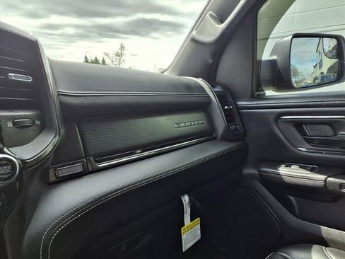 Used 2022 RAM 1500 Limited w/ Body Color Bumper Group image 26