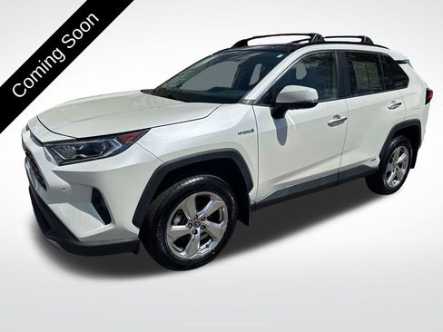 Used 2021 Toyota RAV4 Limited image 3