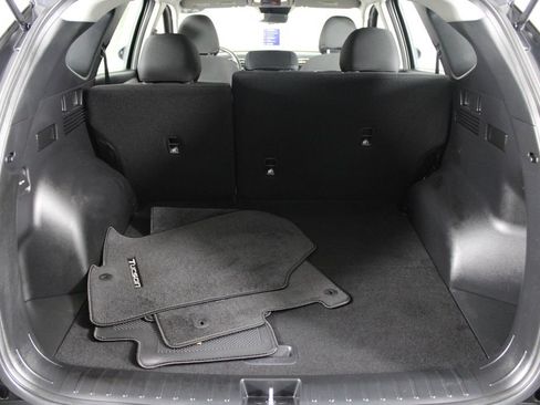 Certified 2024 Hyundai Tucson SE FWD image 17