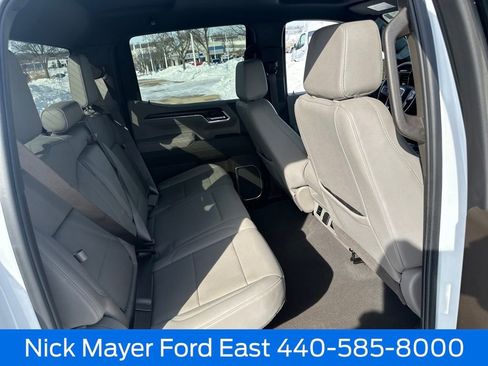 Used 2025 GMC Sierra 1500 SLT image 16