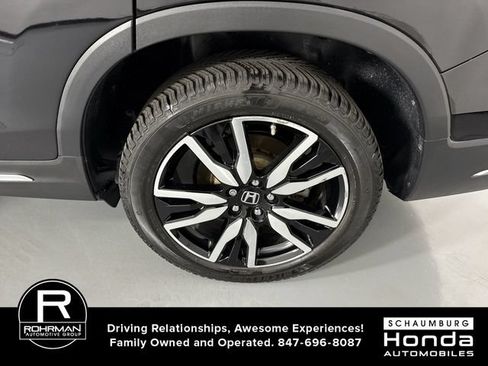 Used 2019 Honda Pilot Elite image 6