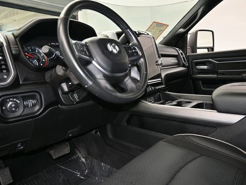 Used 2024 RAM 3500 Laramie w/ Night Edition image 12