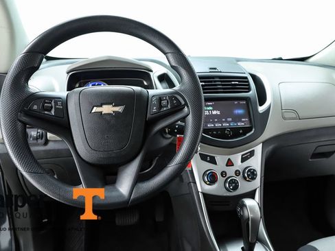 Used 2016 Chevrolet Trax LT FWD image 57