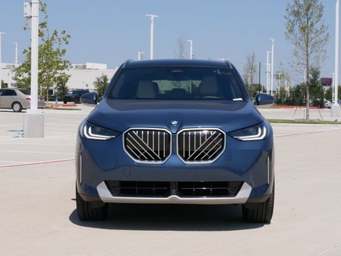 Used 2026 BMW X3 xDrive30i AWD/4WD image 3