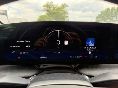 Used 2025 Lucid Air Grand Touring AWD/4WD image 22