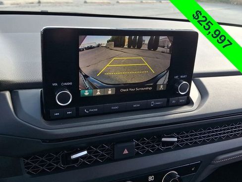 Used 2023 Honda Accord EX image 18