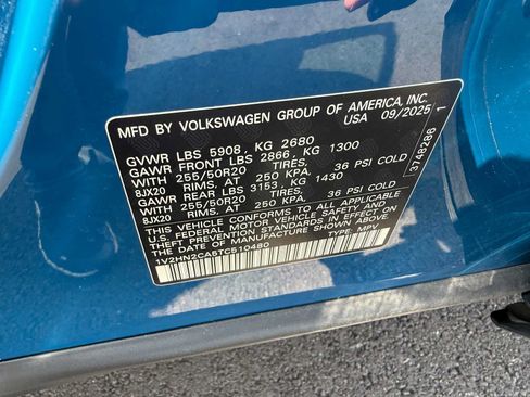 Used 2026 Volkswagen Atlas SE AWD/4WD image 32