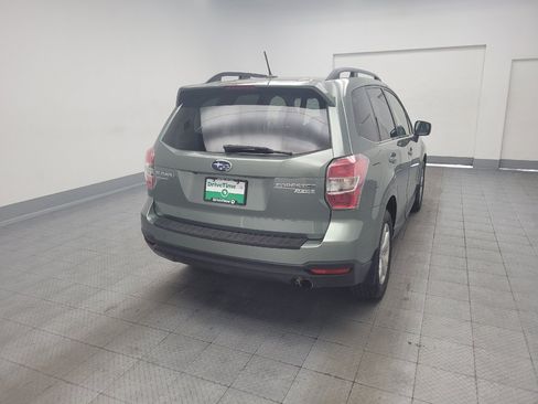 Used 2015 Subaru Forester 2.5i Limited AWD/4WD image 7