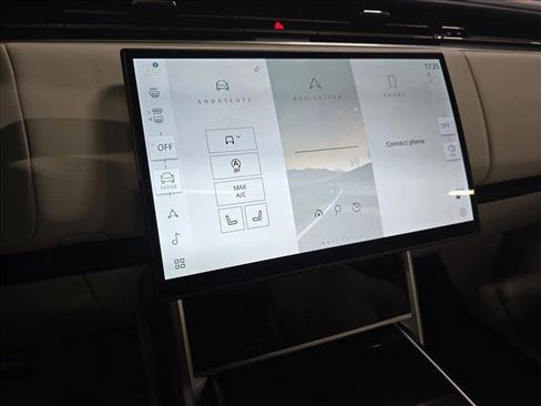 New 2026 Land Rover Range Rover SE image 22