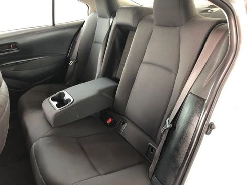 Used 2024 Toyota Corolla LE image 9