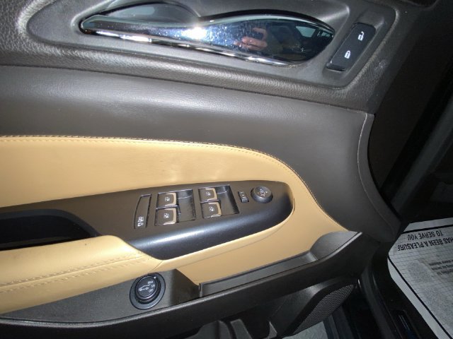 Used 2015 Cadillac SRX Premium w/ Trailering Package AWD/4WD image 13