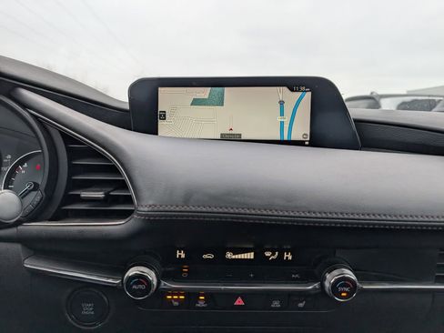 Used 2022 MAZDA MAZDA3 s image 15