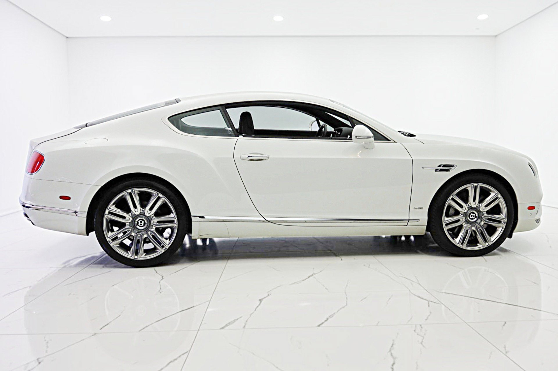 Used 2017 Bentley Continental GT AWD/4WD image 14