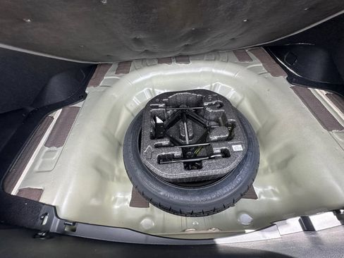 Used 2025 Kia K5 LXS FWD image 32