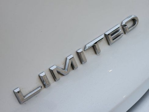 Certified 2023 Toyota Crown AWD/4WD image 12