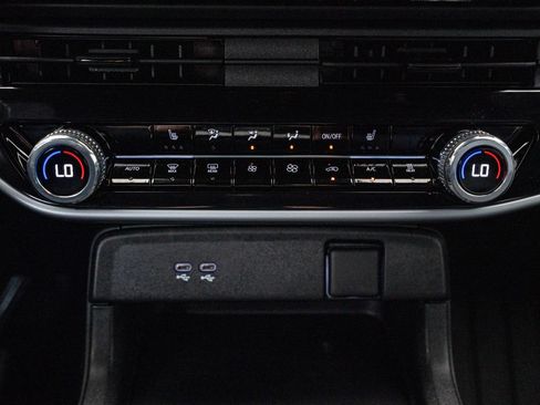 Used 2024 Honda Prologue Touring image 37