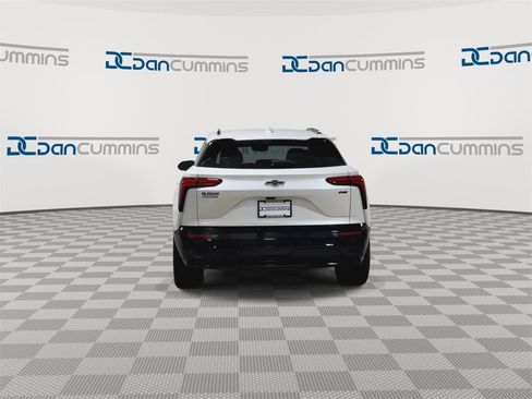 New 2025 Chevrolet Blazer EV RS image 7