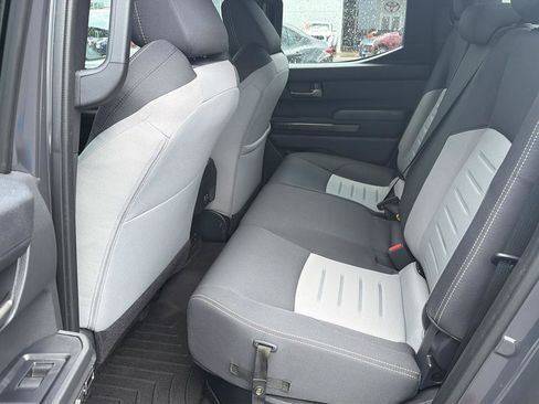 Used 2025 Toyota Tacoma TRD Sport RWD image 11