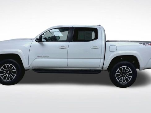 Certified 2023 Toyota Tacoma TRD Sport w/ Technology Package image 21