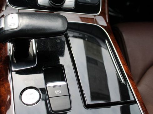 Used 2012 Audi A8 L 4.2 image 19