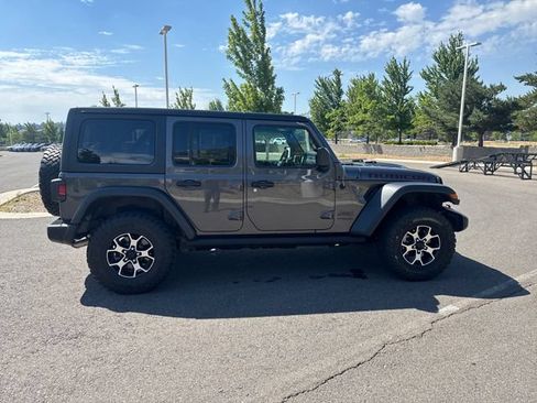 Used 2021 Jeep Wrangler Unlimited Rubicon w/ Cold Weather Group AWD/4WD image 2