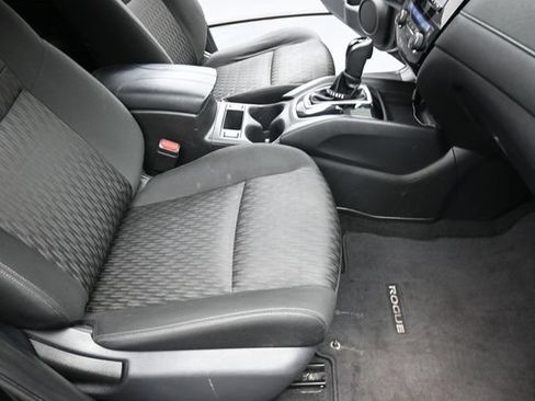 Used 2019 Nissan Rogue SV AWD/4WD image 26
