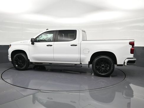 Used 2023 Chevrolet Silverado 1500 Custom RWD image 8