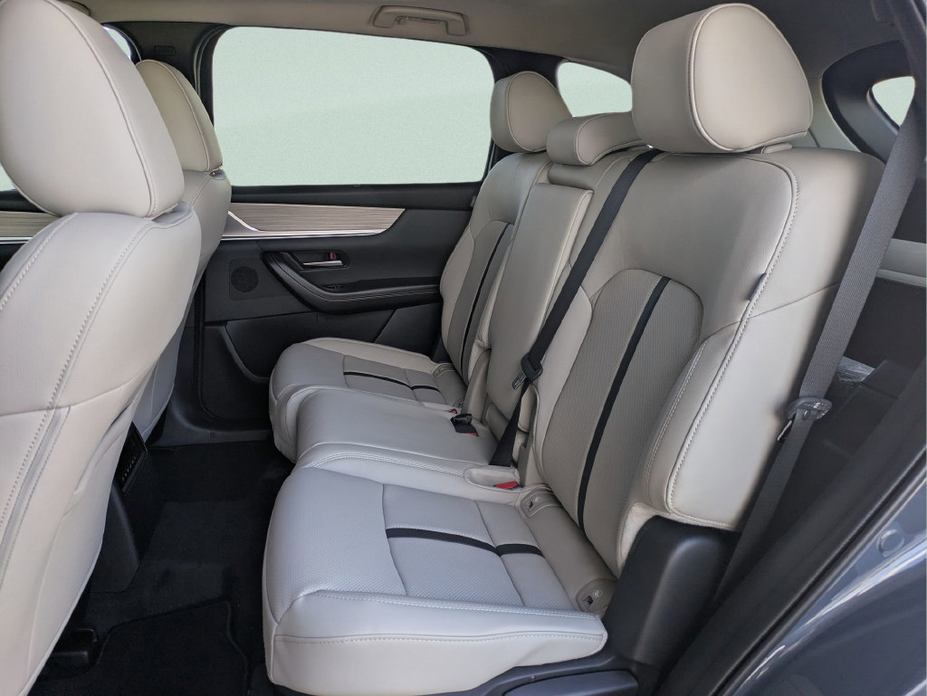 New 2025 MAZDA CX-70 Plug-In Hybrid w/ Premium Pkg AWD/4WD image 11