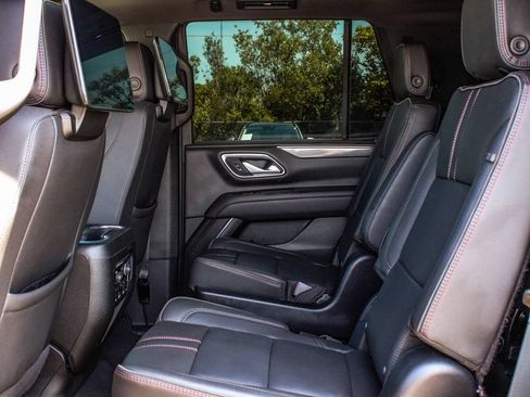 Used 2024 Chevrolet Tahoe RST w/ Luxury Package AWD/4WD image 33