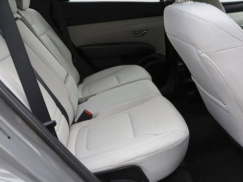 Certified 2025 Hyundai Tucson SE AWD/4WD image 25