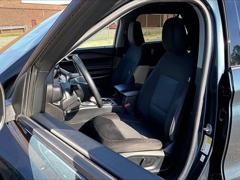Certified 2023 Ford Explorer XLT AWD/4WD image 23