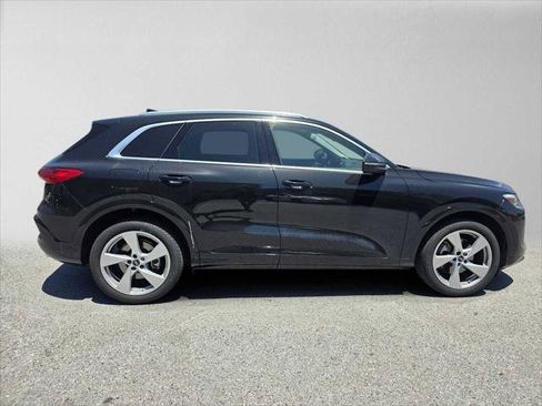 Used 2025 Audi Q5 Prestige AWD/4WD image 2