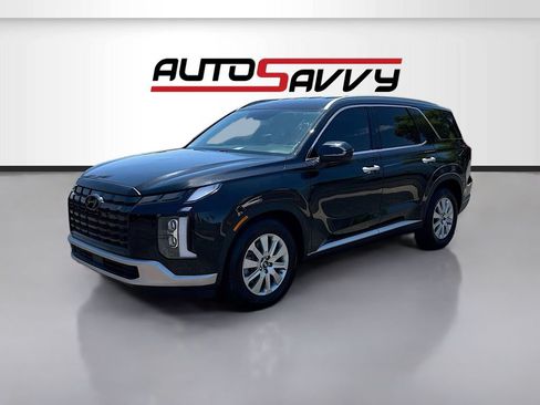 Used 2023 Hyundai Palisade SEL w/ Cargo Package AWD/4WD image 3