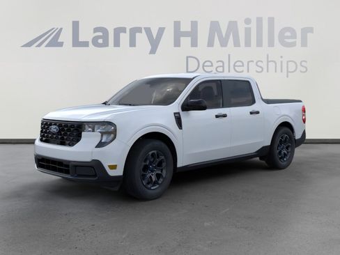 New 2026 Ford Maverick XLT FWD image 1