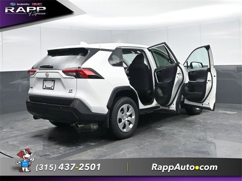 Used 2023 Toyota RAV4 LE image 27