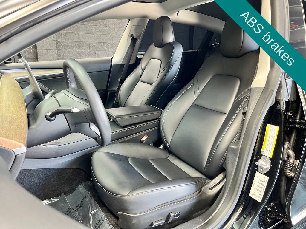 Used 2023 Tesla Model 3 Standard Range RWD image 7