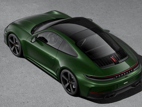 New 2026 Porsche 911 Carrera image 4