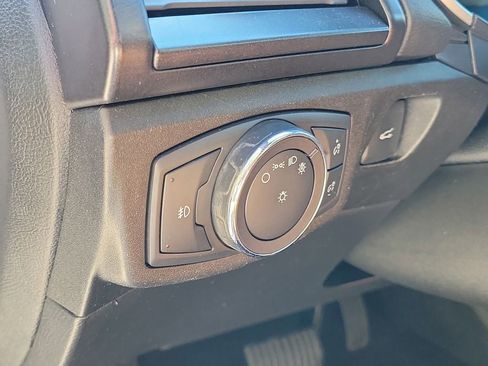 Used 2019 Ford Fusion Titanium image 27