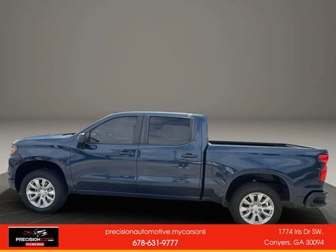 Used 2022 Chevrolet Silverado 1500 Custom RWD image 3