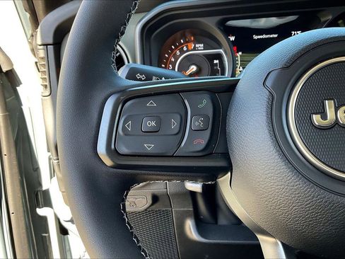 New 2026 Jeep Gladiator Mojave AWD/4WD image 26