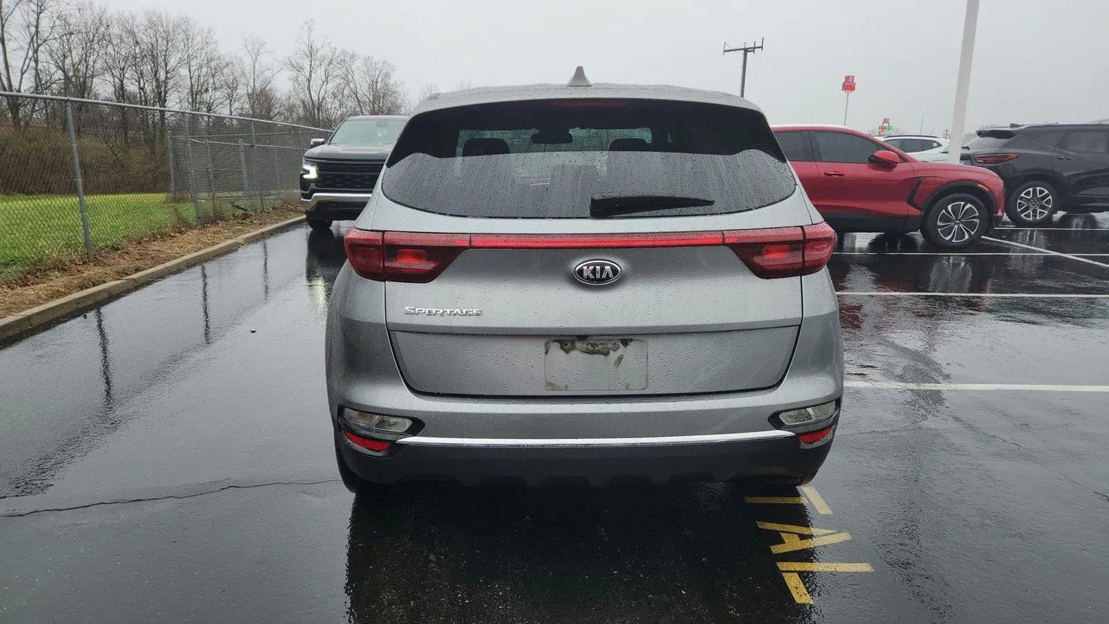 Used 2020 Kia Sportage LX AWD/4WD image 7