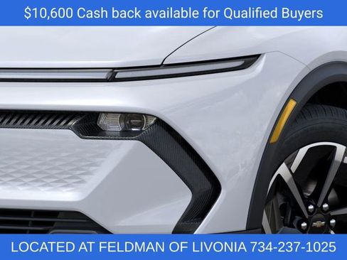 New 2026 Chevrolet Equinox EV LT image 10