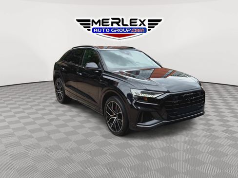 Used 2021 Audi Q8 Premium Plus AWD/4WD image 2