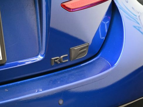 Used 2017 Lexus RC F w/ Performance Package RWD image 16