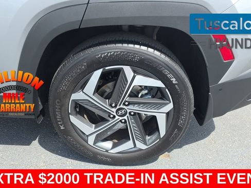 New 2023 Hyundai Tucson Limited FWD image 11