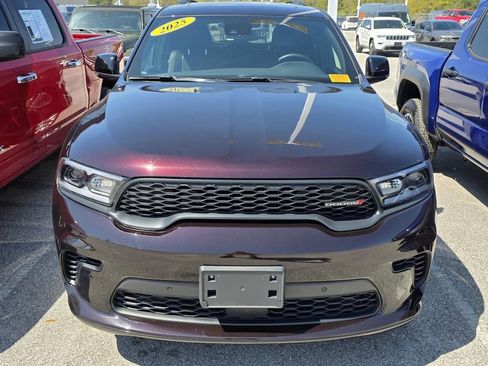 Used 2025 Dodge Durango GT image 2