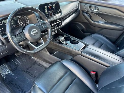 Used 2022 Nissan Rogue SL w/ SL Premium Package image 10