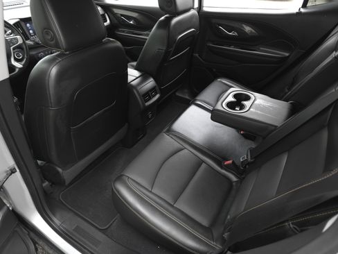 Used 2020 GMC Terrain SLT w/ Preferred Package image 25